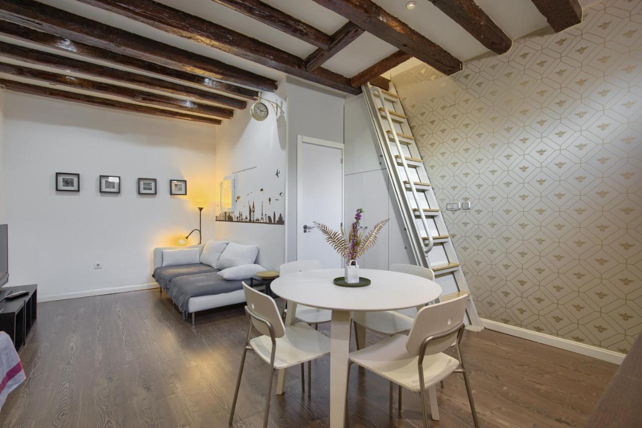 Charming Sol Attic Lägenhet Madrid Exteriör bild